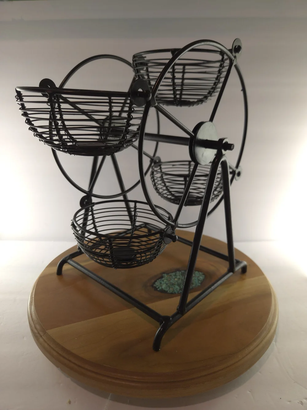 Black Metal Ferris Wheel Basket Decorative Stand, Candy/Condiment Server